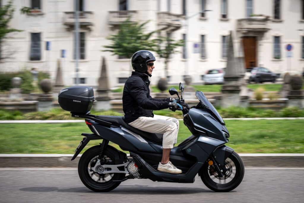NERVA LIFT per le vie di Milano